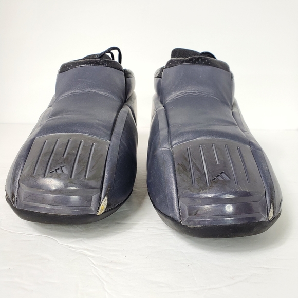 kobe adidas moon boots